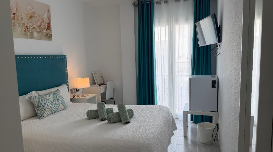 Habitación doble con cama de matrimonio